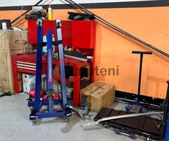 Garage equipment for sale in Dubai - Image 3