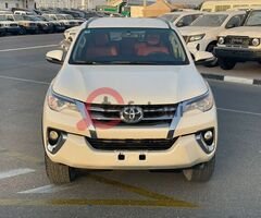 Toyota fortuner EXR 2.7 L V4 For sale in Dubai - Image 4