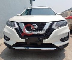 Nissan Rogue SL AWD Full Option For sale in dubai - Image 1