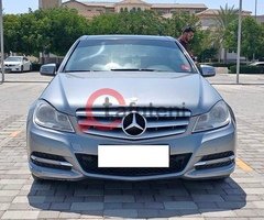 Mercedes C200 Full Option - GCC Specs For Sale in Dubai - Image 4