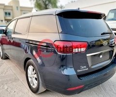 Kia Sedona LX is in very clean condition For sale in Dubai - Image 7