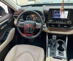 Toyota Highlander Hybrid For sale in Dubai - Image 6