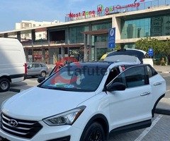 Hyundai Santa Fe 2016 for Sale in dubai - Image 1