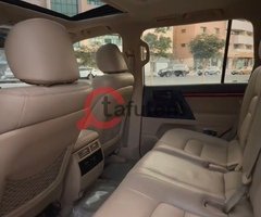 Toyota Land Cruiser 2014 for sale in Dubai - Image 3