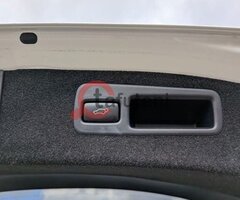 2016 Toyota Harrier Premium Right Hand Drive for Export | Luxury SUV in Dubai - Image 5